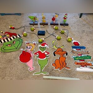 10 pc Grinch Christmas set!